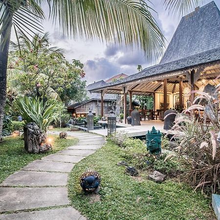 Wayang Retreat Hotel Canggu  Exterior photo